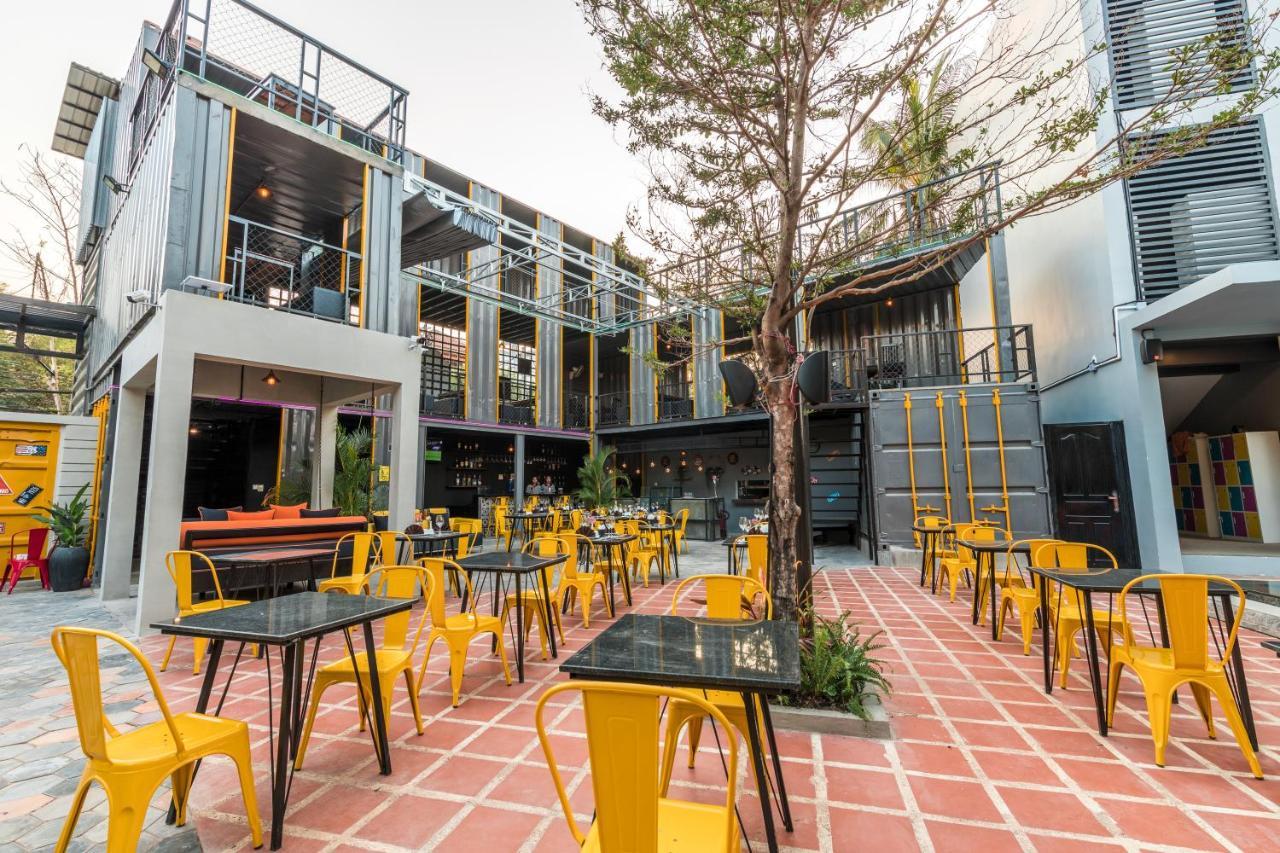 White Rabbit Hostel Siem Reap Ngoại thất bức ảnh