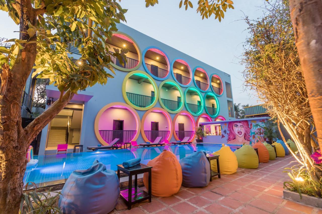 White Rabbit Hostel Siem Reap Ngoại thất bức ảnh