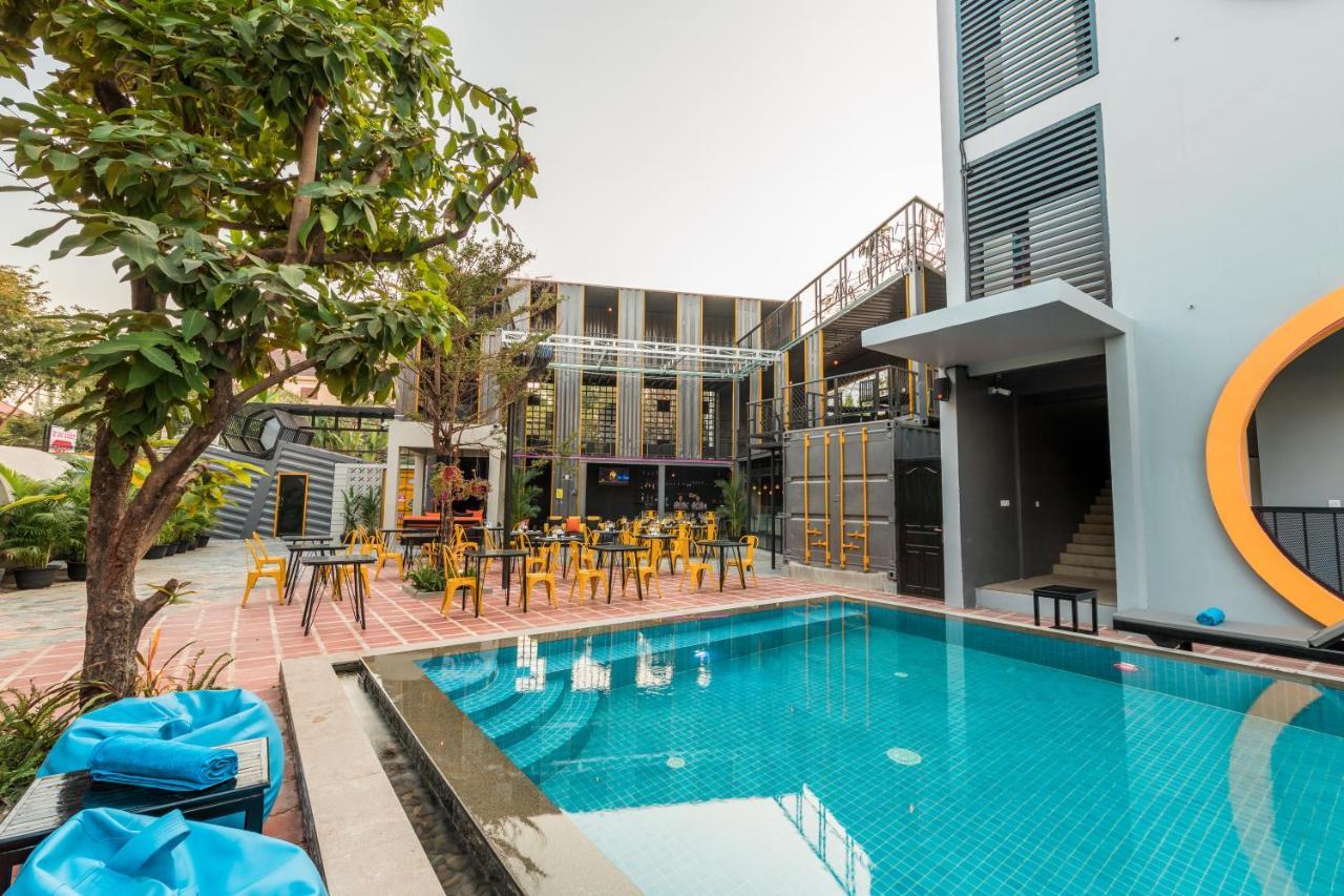 White Rabbit Hostel Siem Reap Ngoại thất bức ảnh