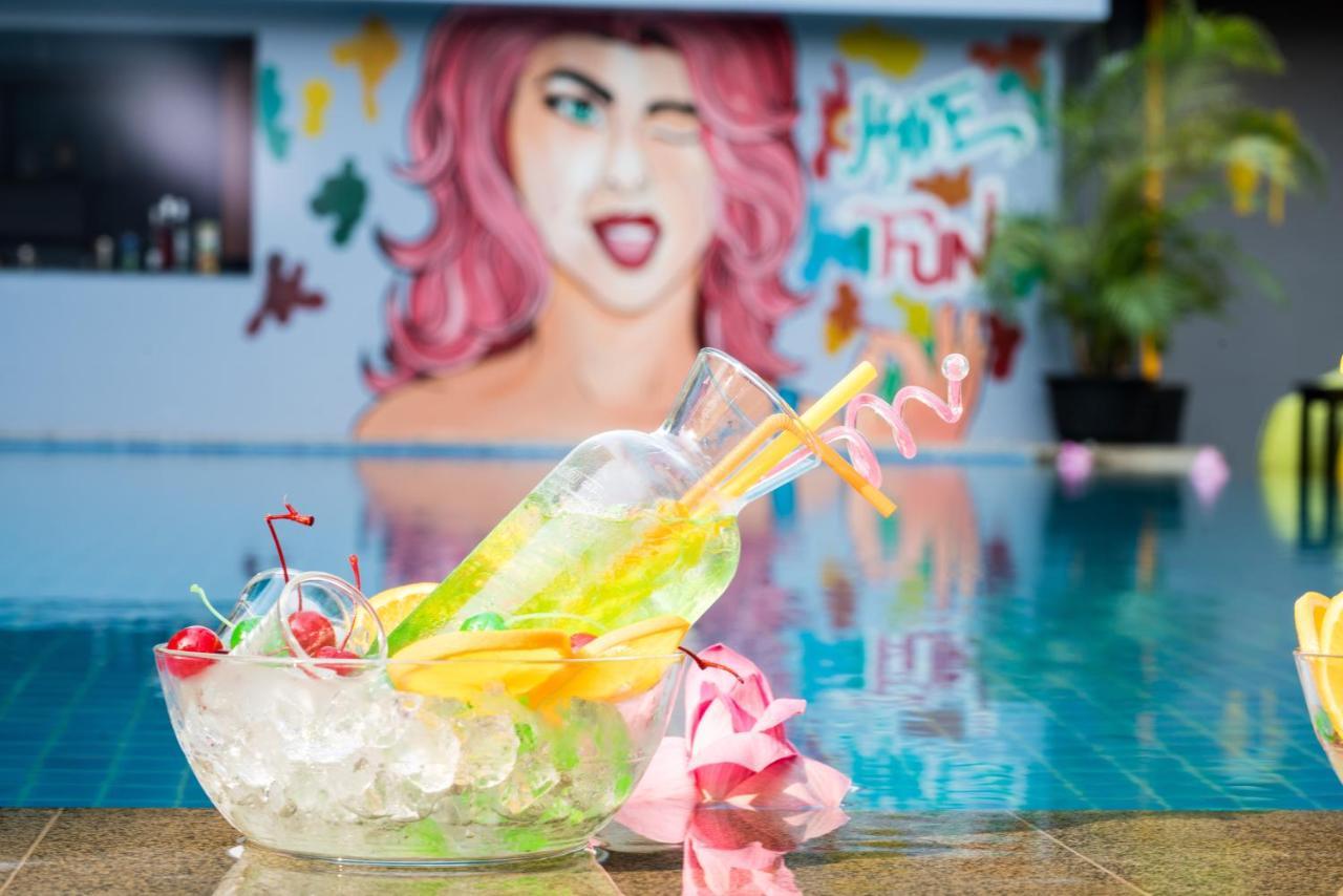 White Rabbit Hostel Siem Reap Ngoại thất bức ảnh