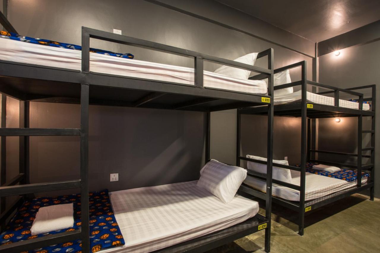 White Rabbit Hostel Siem Reap Ngoại thất bức ảnh