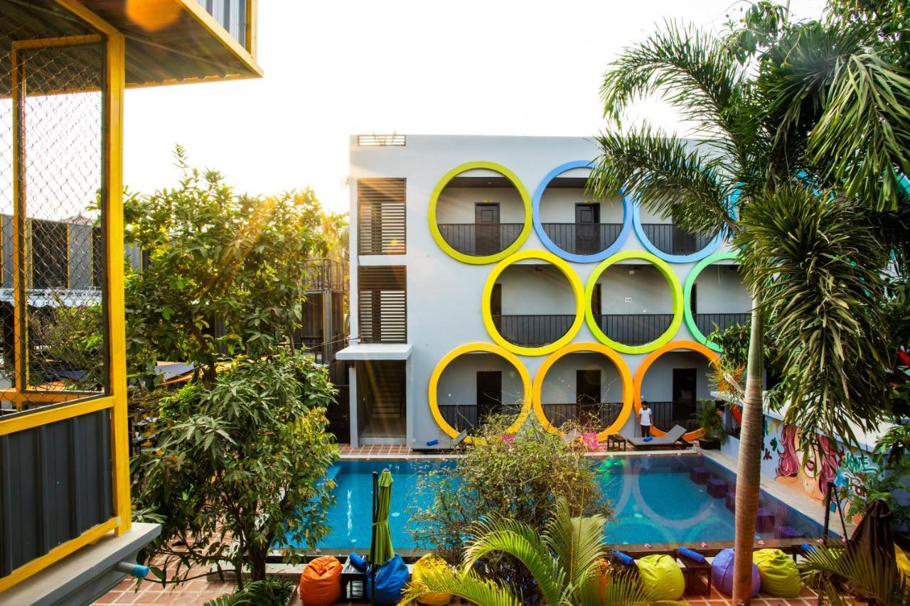White Rabbit Hostel Siem Reap Ngoại thất bức ảnh