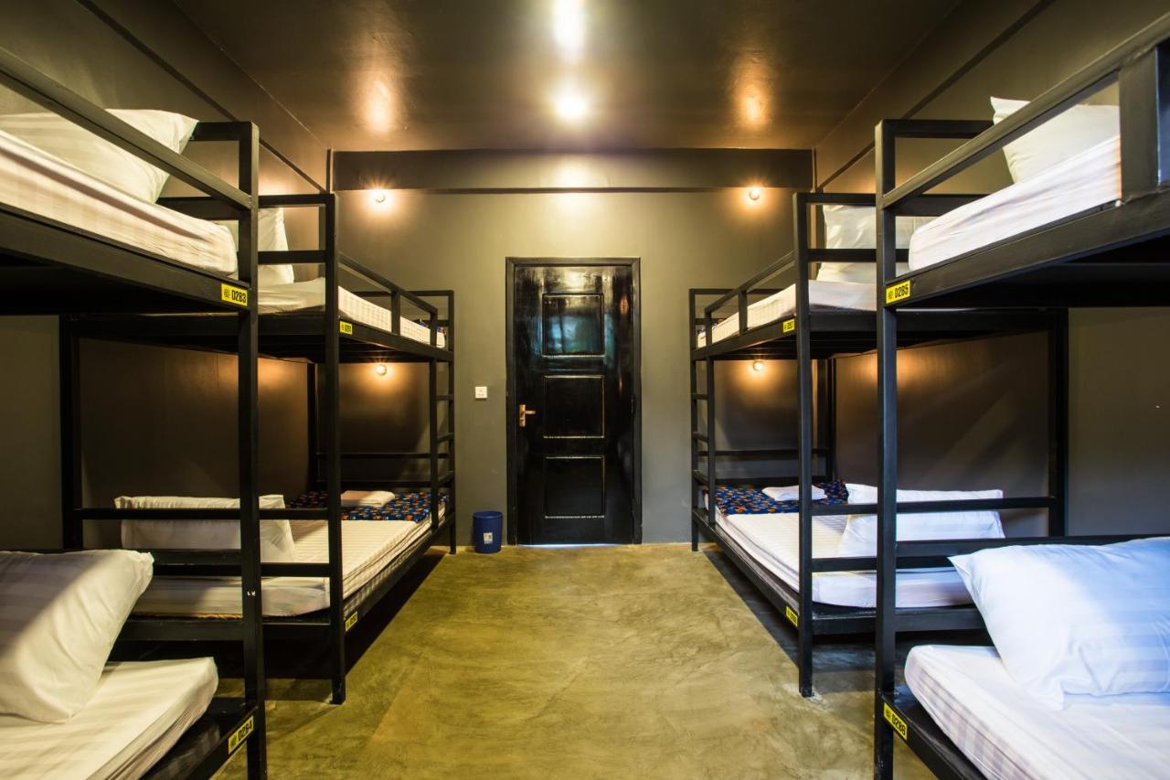 White Rabbit Hostel Siem Reap Ngoại thất bức ảnh