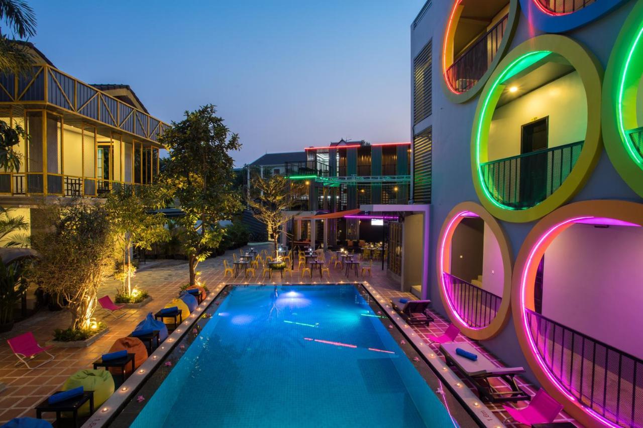 White Rabbit Hostel Siem Reap Ngoại thất bức ảnh