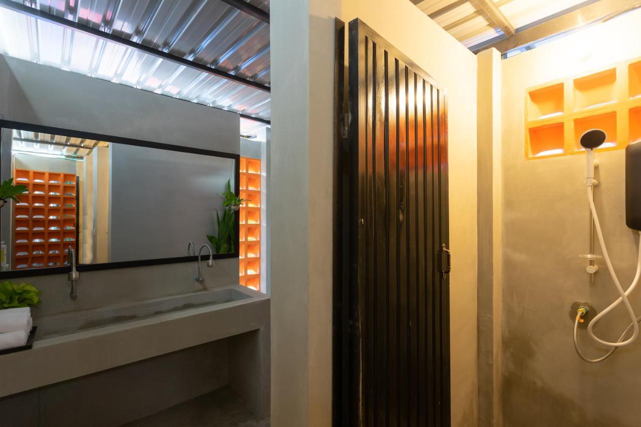 White Rabbit Hostel Siem Reap Ngoại thất bức ảnh