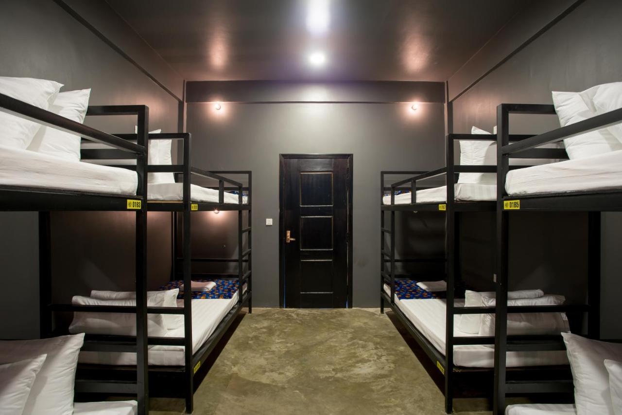 White Rabbit Hostel Siem Reap Ngoại thất bức ảnh