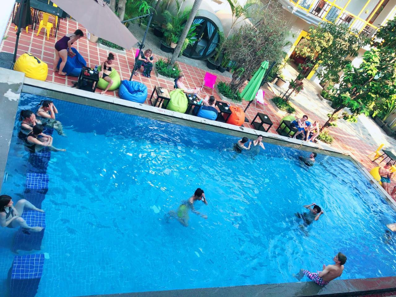 White Rabbit Hostel Siem Reap Ngoại thất bức ảnh
